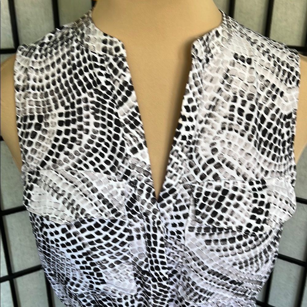 H&M Black, Gray, & White Shirtwaist Dress w/ Drawstring Waist & Pockets 2